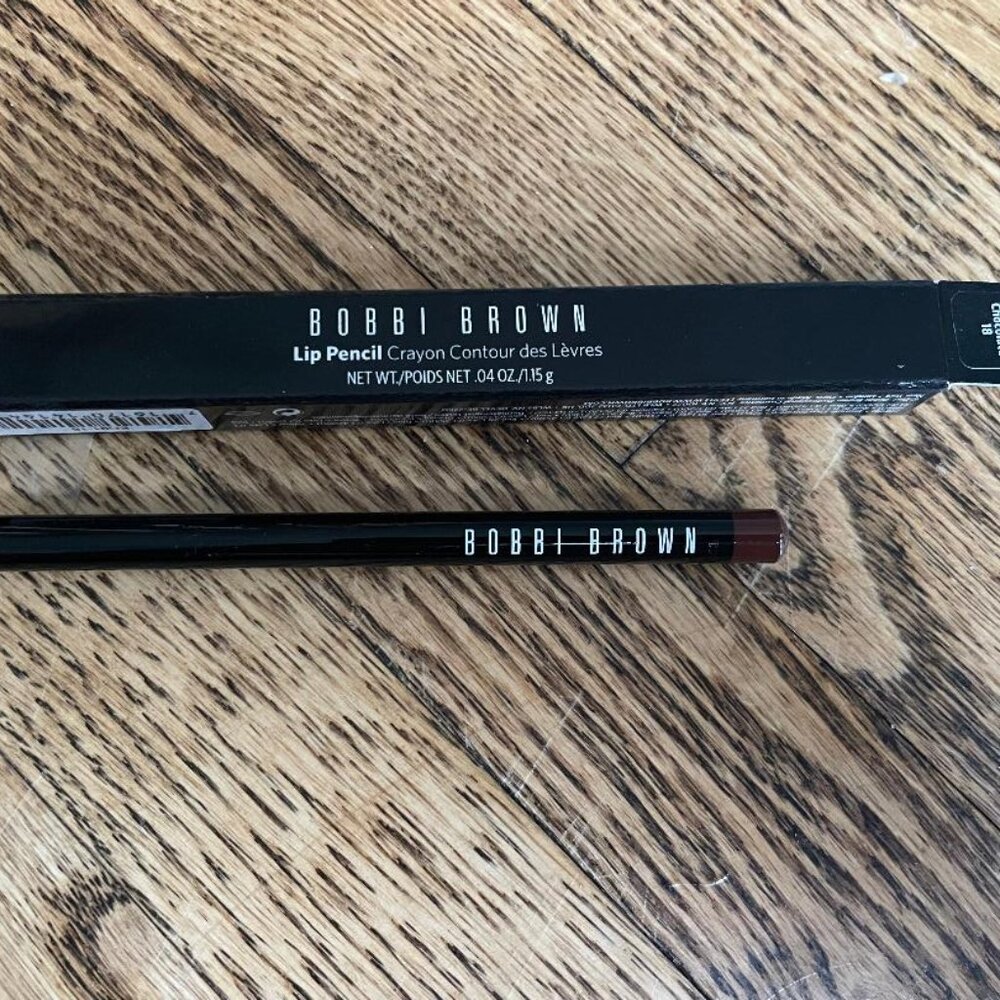 Bobbi Brown Lip Pencil - CHOCOLATE 18